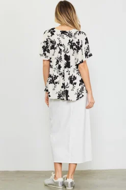 SKIES ARE BLUE Amaya Jacquard Print Short Sleeve Top* Short Sleeve Tops