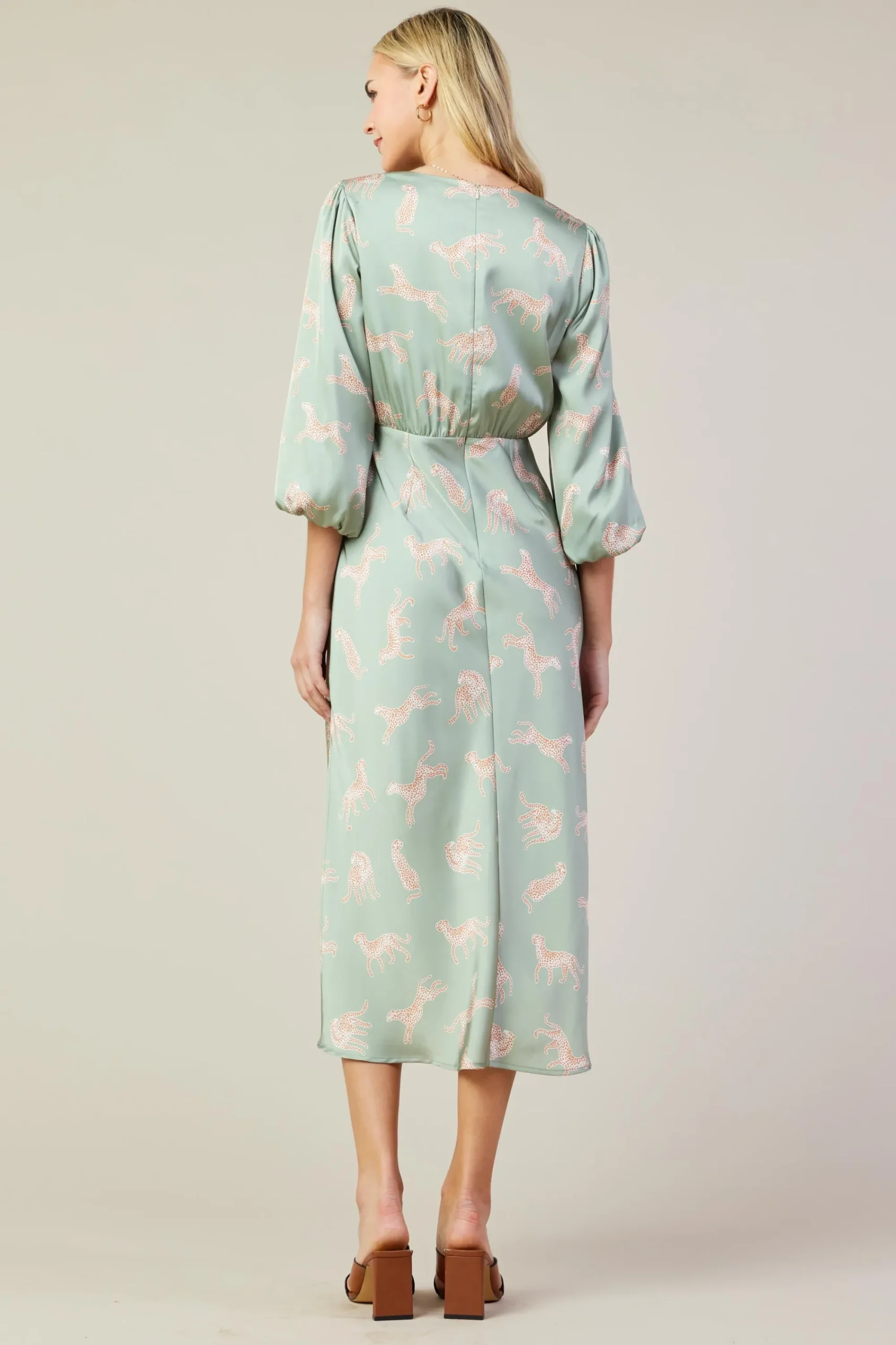 SKIES ARE BLUE Cheetah Print Midi Dress* Midi Dresses