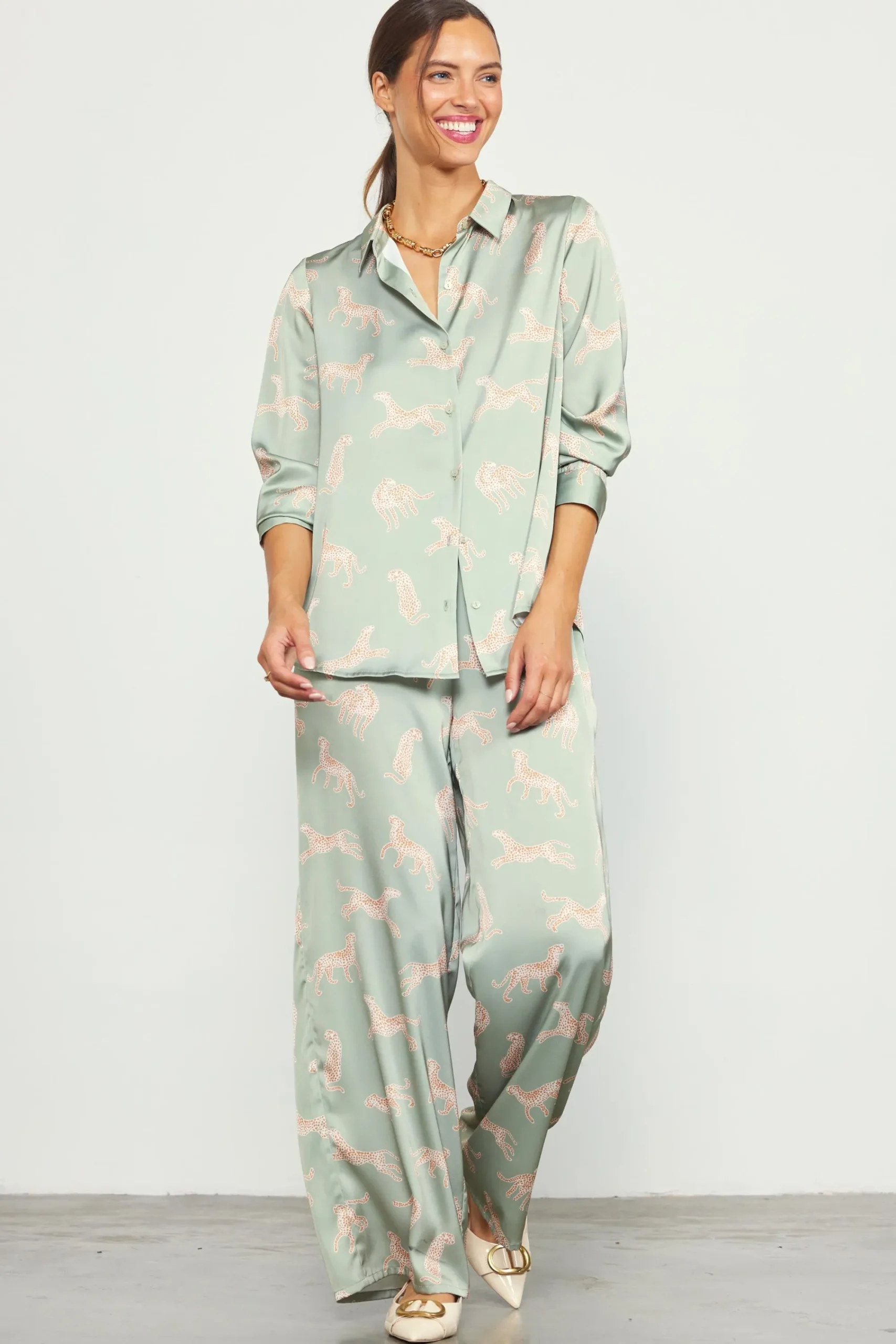SKIES ARE BLUE Cheetah Print Satin Button Down Blouse* Blouses|Long Sleeve Tops