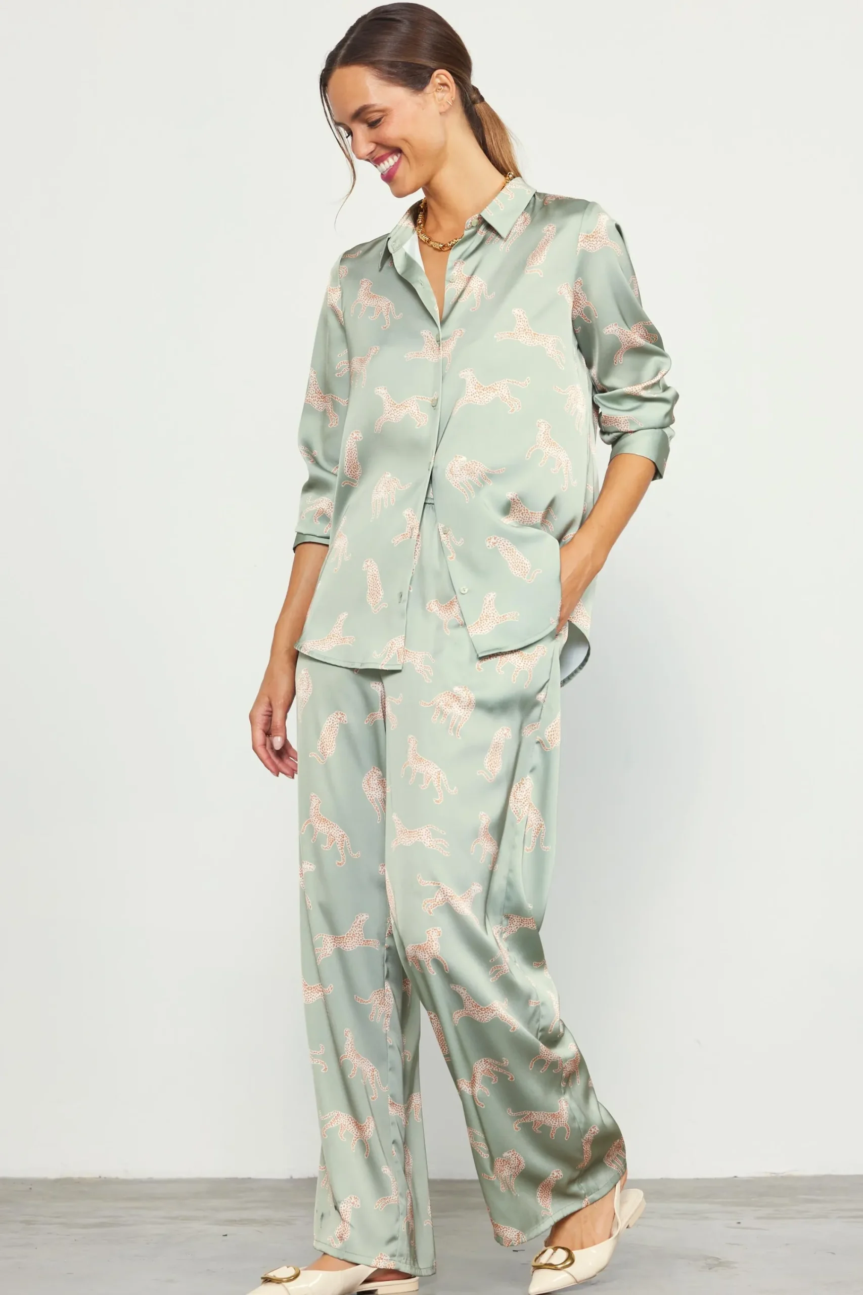 SKIES ARE BLUE Cheetah Print Satin Button Down Blouse* Blouses|Long Sleeve Tops