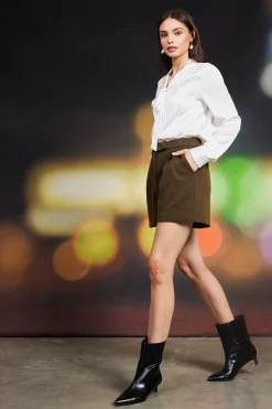 SKIES ARE BLUE High-Rise Pleated Knit Shorts* Shorts