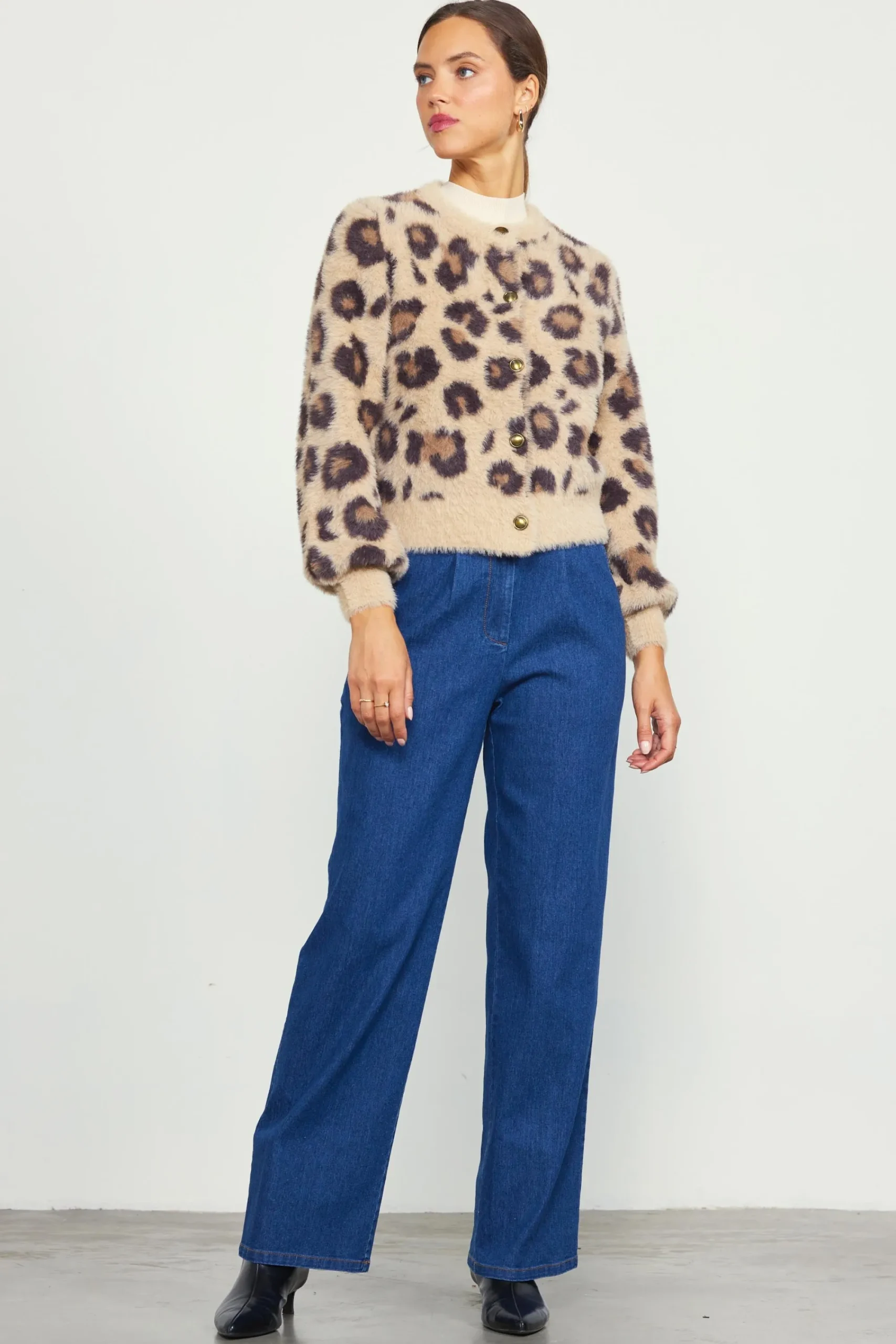 SKIES ARE BLUE Fuzzy Cardigan* Outerwear