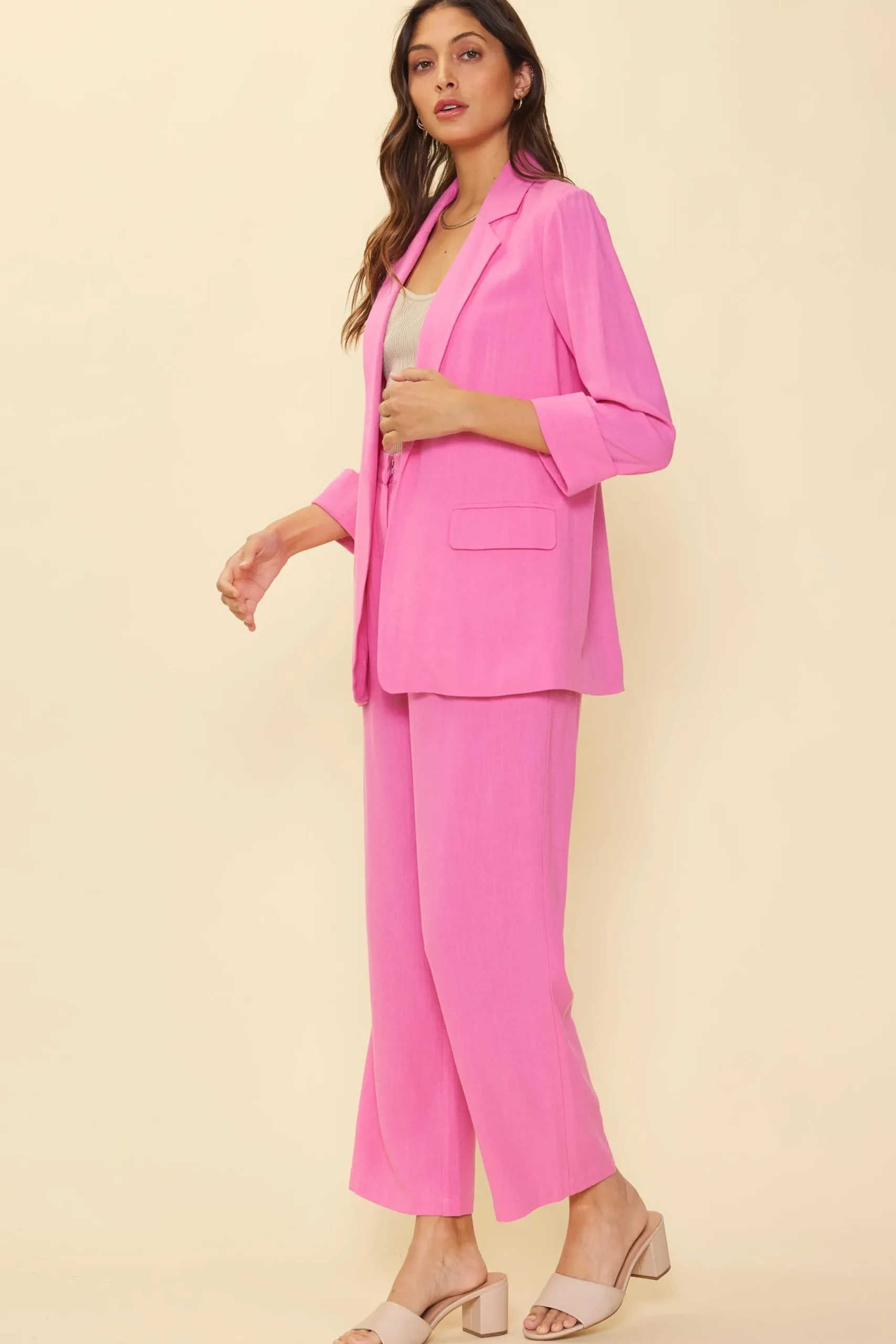 SKIES ARE BLUE Linen Cuffed Sleeve Blazer* Blazers
