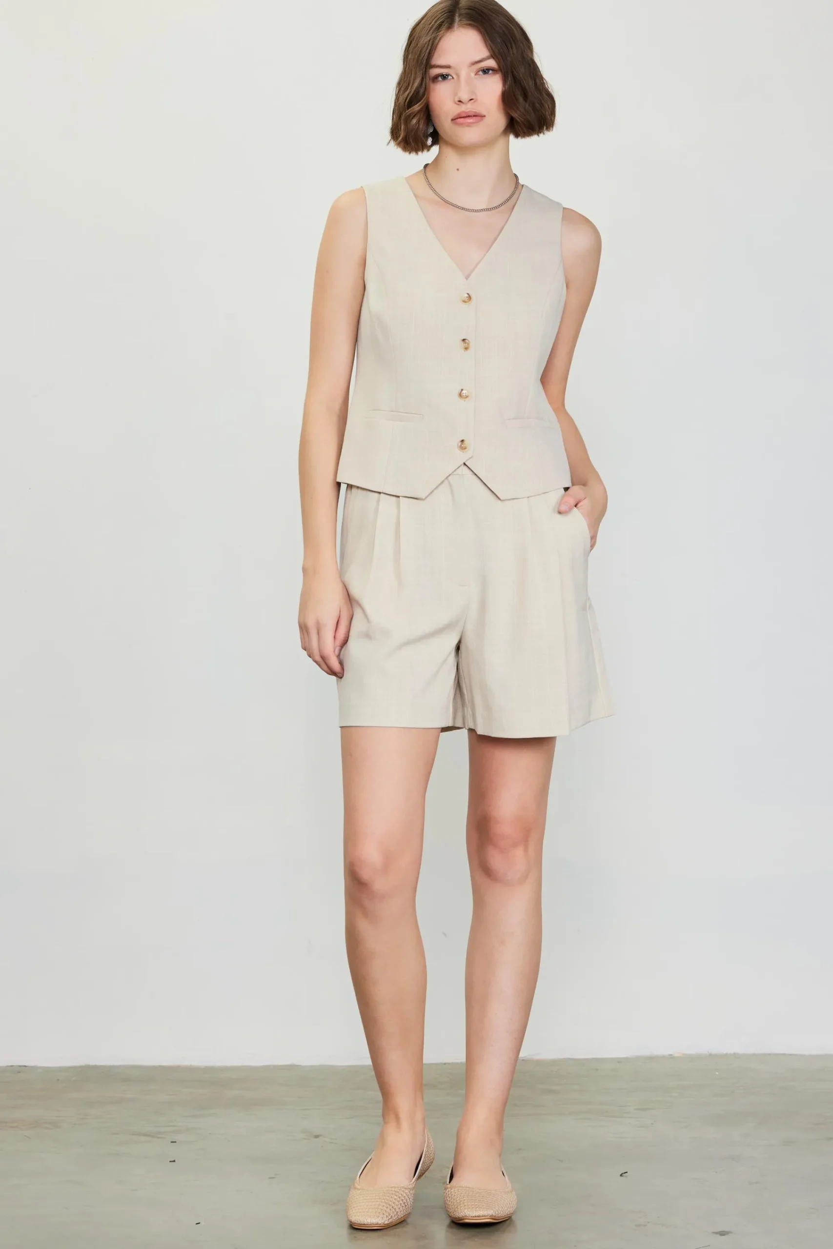 SKIES ARE BLUE Mélange Pleated Shorts* Shorts