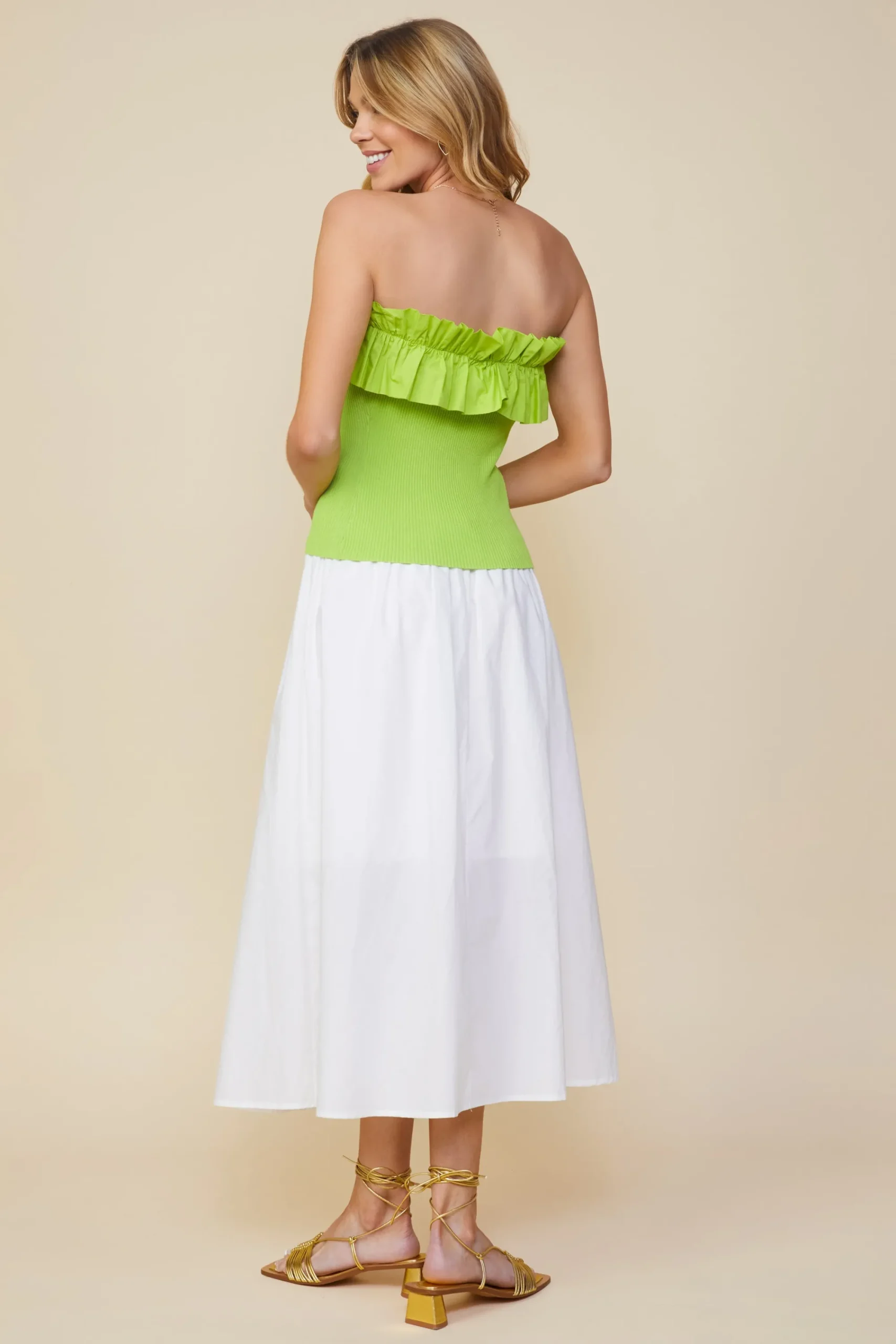 SKIES ARE BLUE Ruffled Strapless Top* Sleeveless Tops
