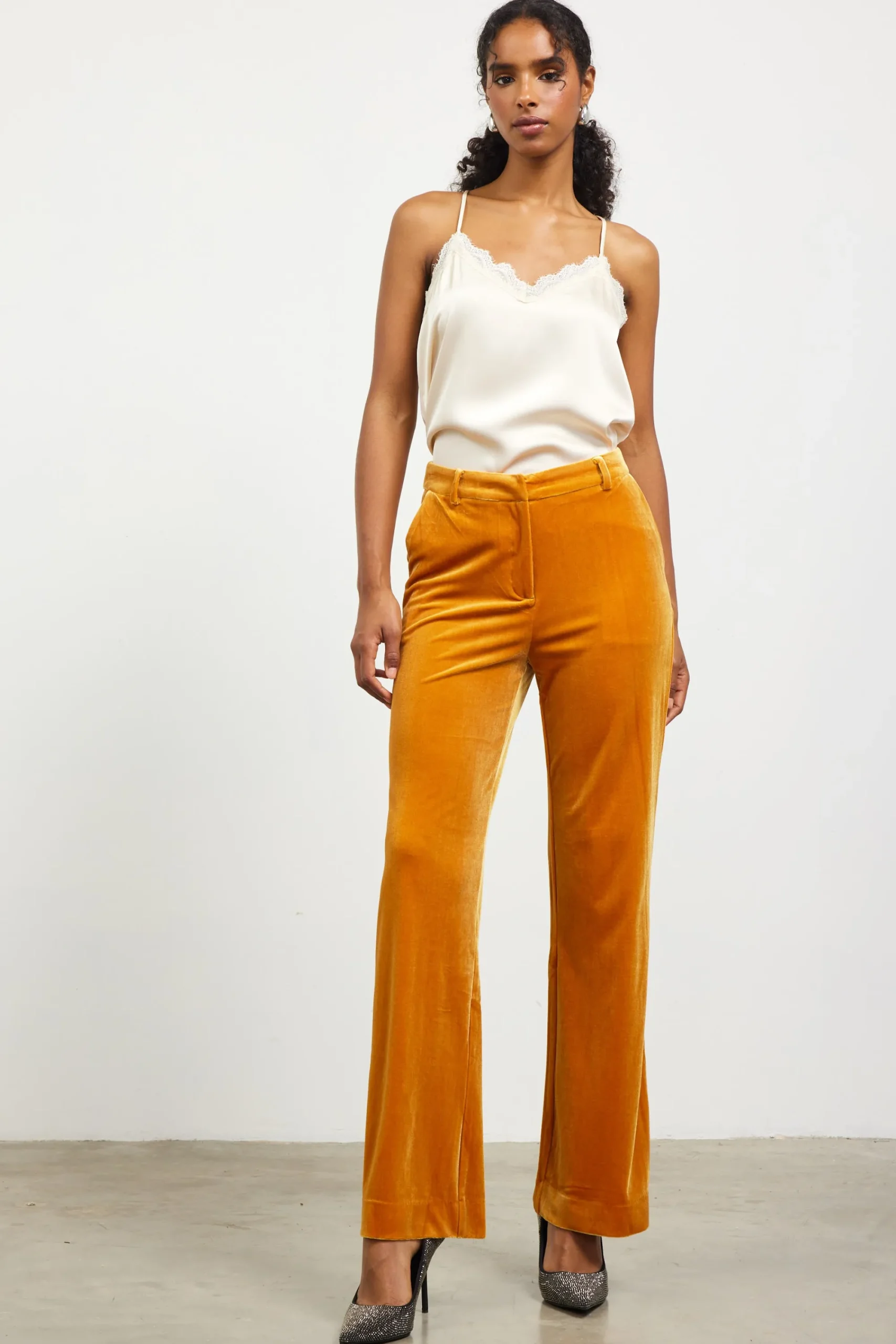 SKIES ARE BLUE Velvet Wide Leg Pants* Pants